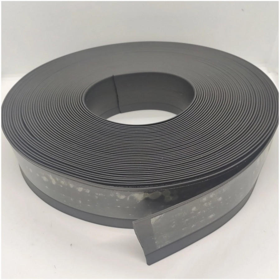 Гибкий самоклеящийся плинтус ПВХ черный Гибкий самоклеящийся плинтус ПВХ черный