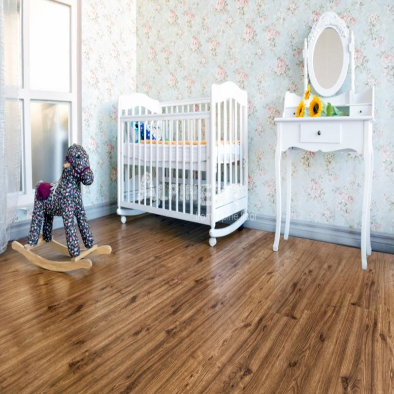 ПВХ плитка Alpine Floor Дуб Классический ECO 162-7 ПВХ плитка Alpine Floor Дуб Классический ECO 162-7